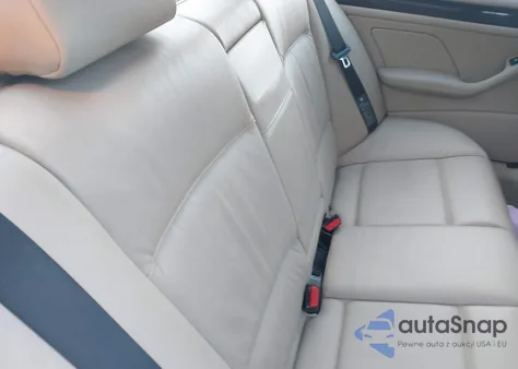 2002 BMW 330I from USA, damaged, VIN WBAEV53462KM23320